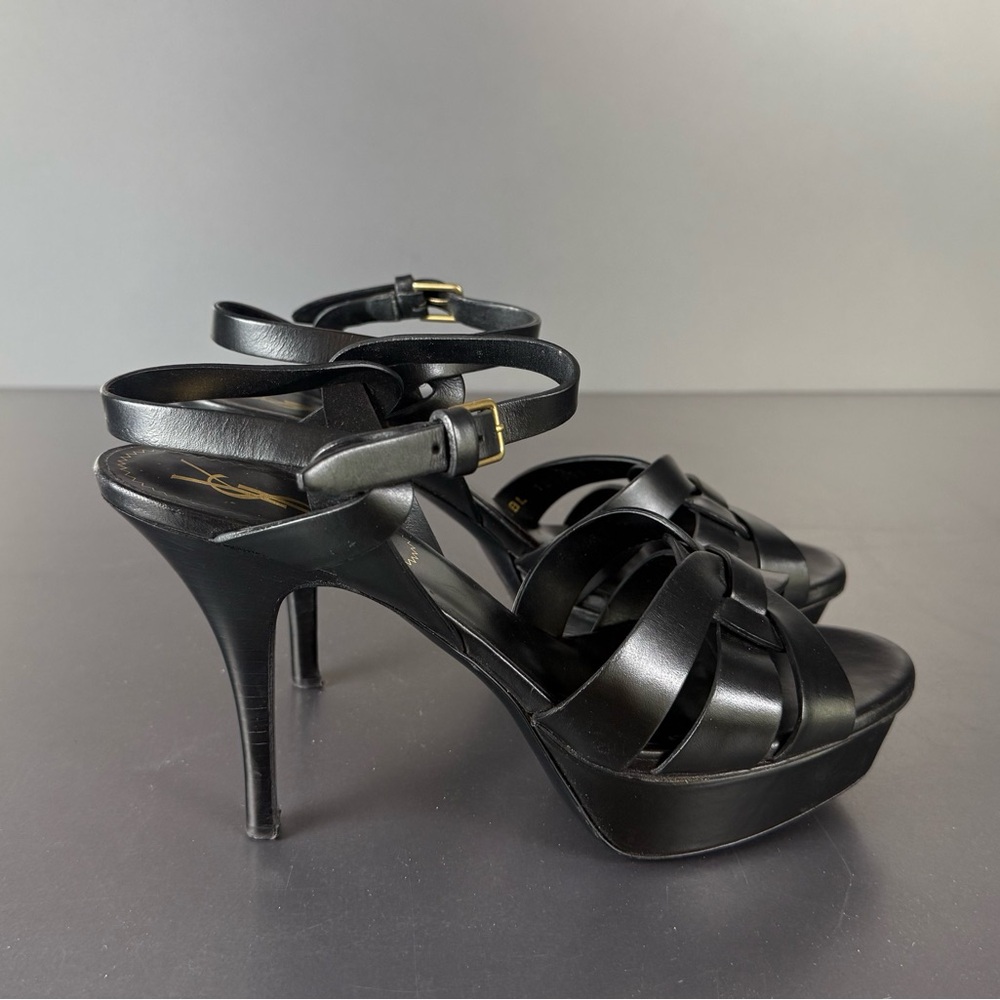 Saint Laurent Black High-Heeled Sandals with Strappy Design - Picture 2 of 6